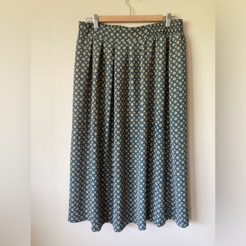 Green Floral Patterned Skirt